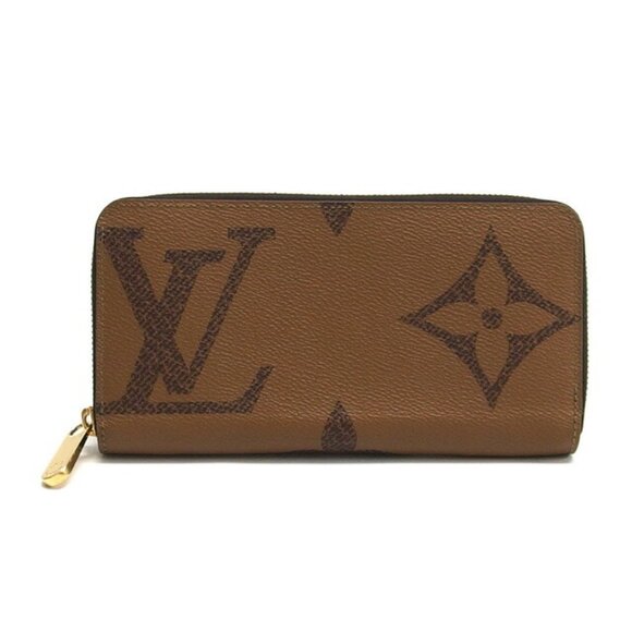 LOUIS VUITTON Brown Monogram Wallet - Picture 1 of 11